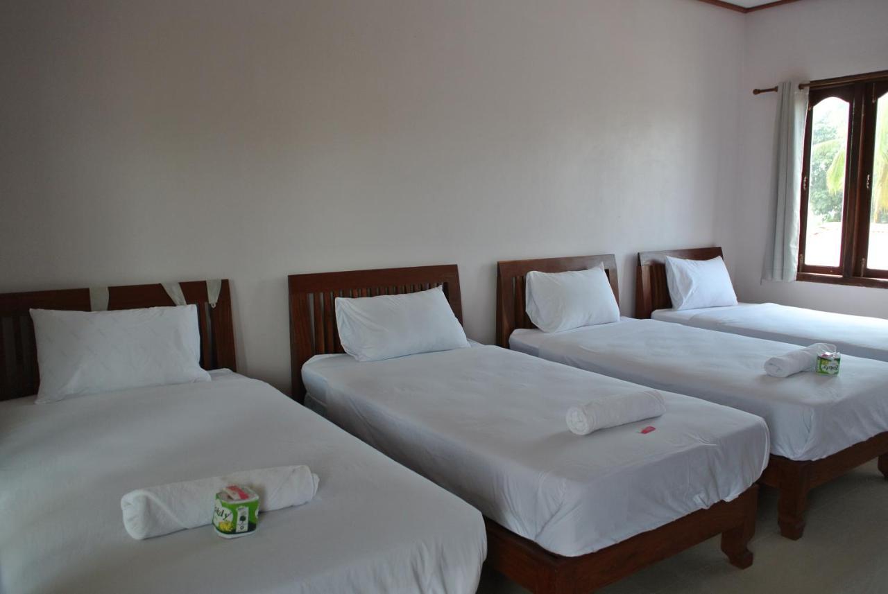 Mama Leurth Sunset Guesthouse Ban Dondét Rom bilde