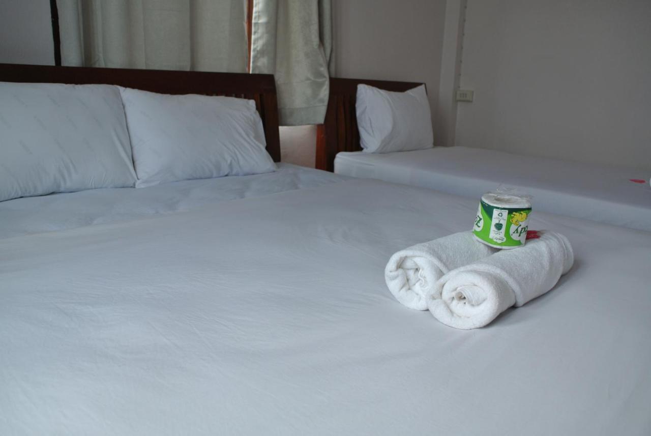 Mama Leurth Sunset Guesthouse Ban Dondét Rom bilde